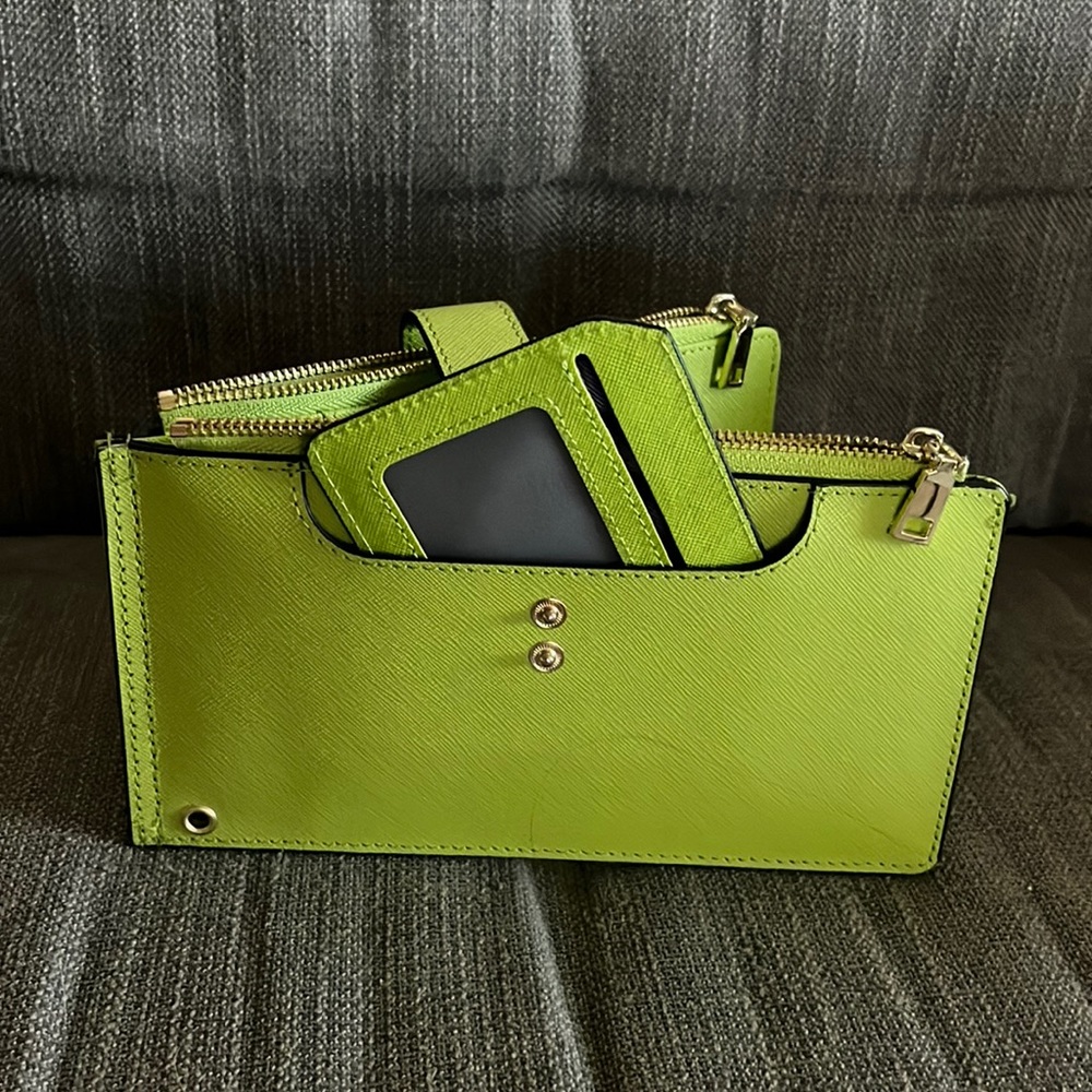 RFID Blocking Leather Bifold Wallet w/ Zipper & Coin Purse & ID Window Pullout